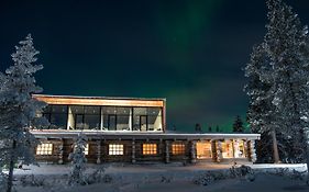 Javri Lodge